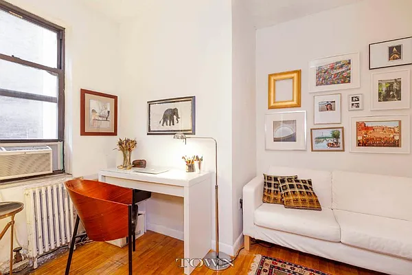 Rented by Town Residential | media 33