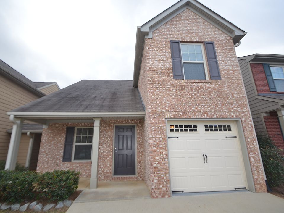 2nd image of 210 Ben Ln