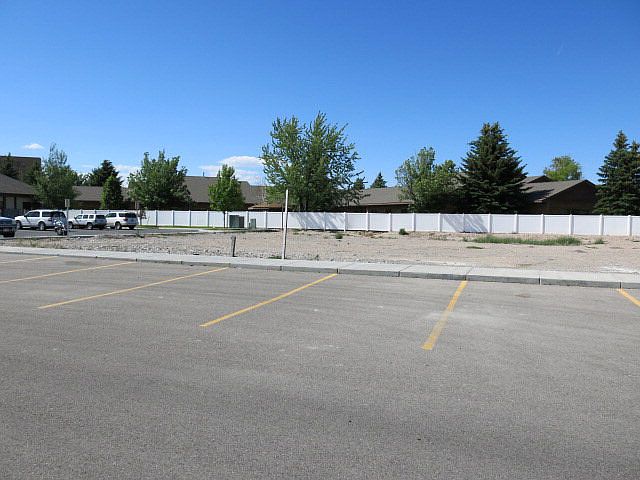2nd image of 3155 Channing Way