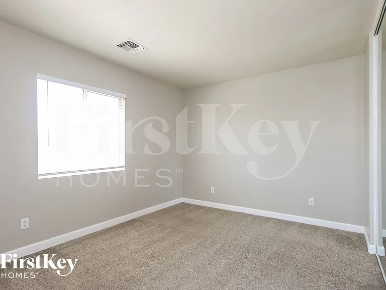 11623 W Fooks Dr — Photo 14