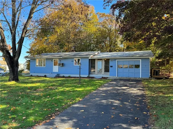 37 South 4th Avenue, Norwich, CT 06380