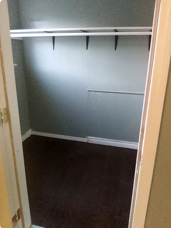 3 bed, 1200 sqft, $2,200 — Photo 2