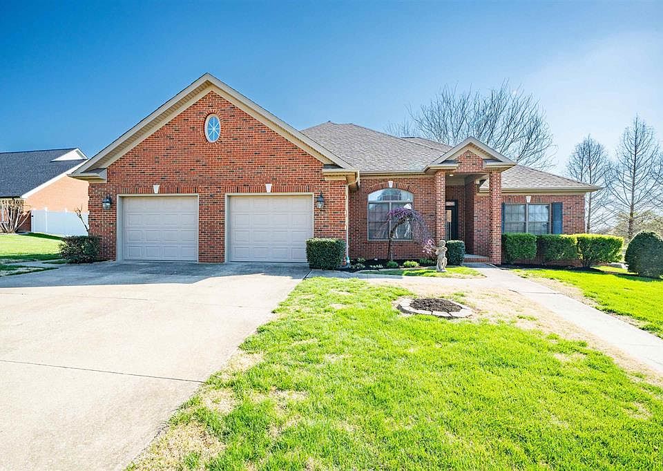 1st image of 2865 Glencrest Dr
