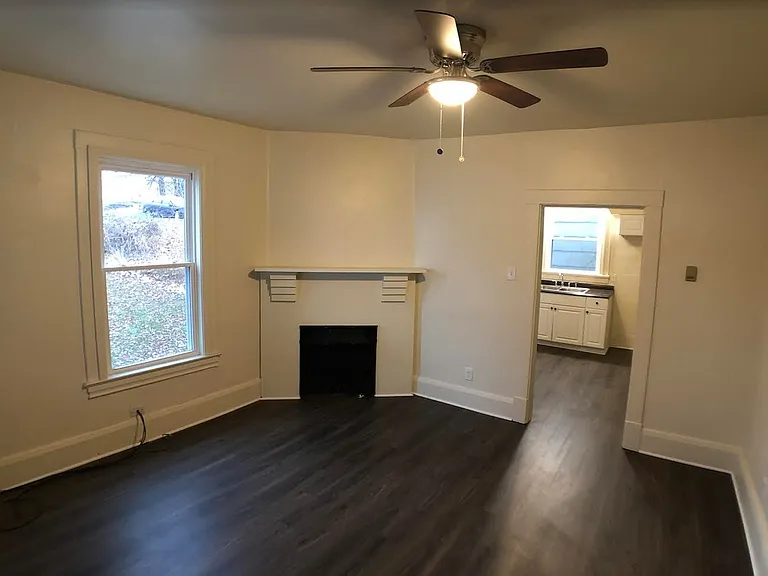 802 Punta Gorda Ave — Photo 1