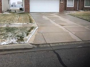 7455 S 28th St, Lincoln, NE 68516