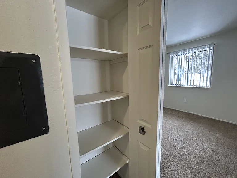 Perry Place Apartments — Photo 47