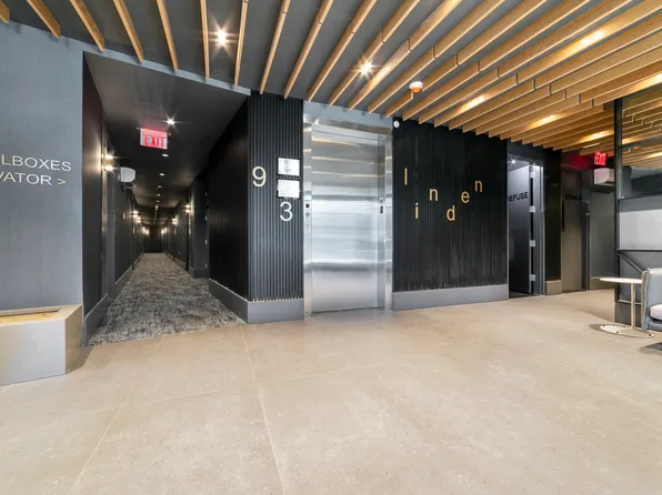 93 Linden Street image 2 of 12