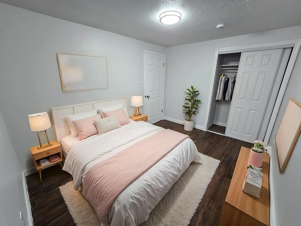 528 Martin Luther King Dr #1