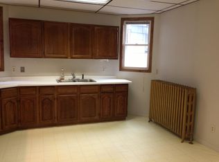 1826 E Superior St #1, Duluth, MN 55812