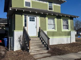 825 Crooks St, Green Bay, WI 54301