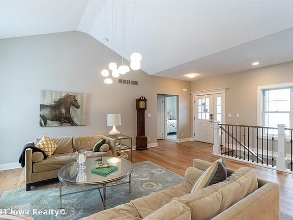 5th image of 10583 NW 72nd Ln