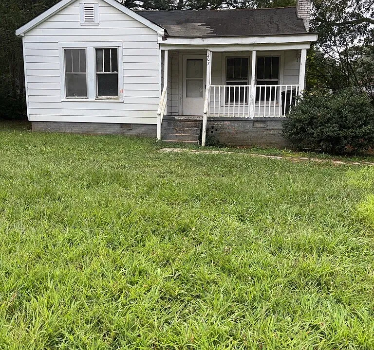 207 Clemson St