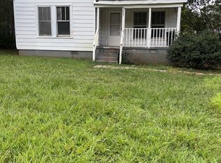 207 Clemson St, Laurens, SC 29360
