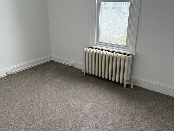 3rd image of 245 E Chester Pike #1