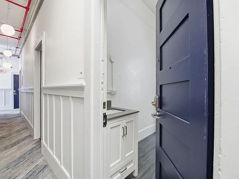 706 Kearny St #127 — Photo 11