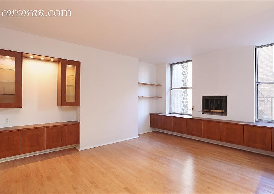1st image of 381 E 10th St APT 2R