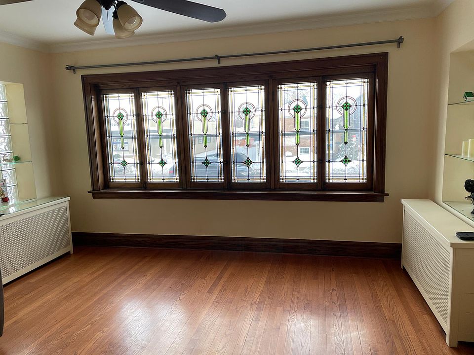 1st image of 2222 Oak Park Ave #1