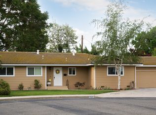 101 Elena Ct, Turlock, CA 95380