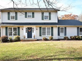 302 Stallings Rd, Taylors, SC 29687