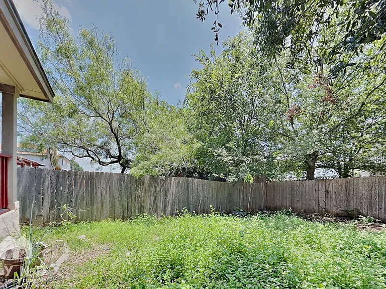 4611 Echo Lake Dr — Photo 18