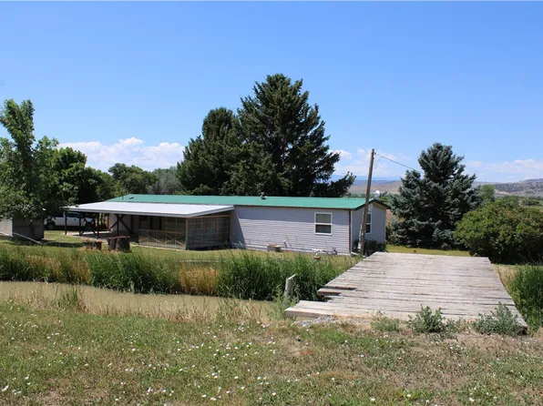 522 Bridger Fromberg Rd, Fromberg, MT 59029
