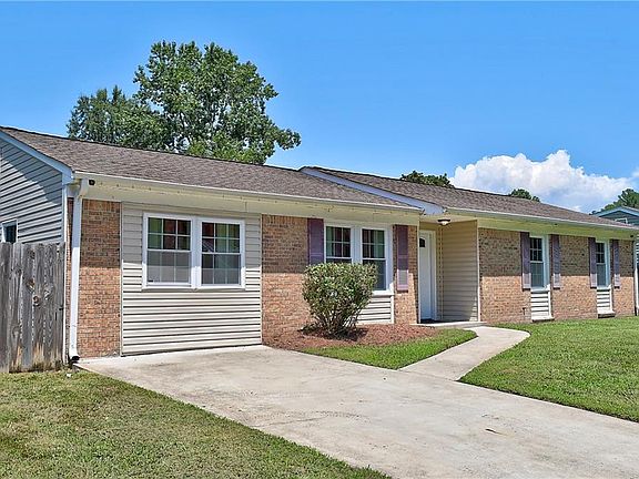 2nd image of 3108 Bomar Dr
