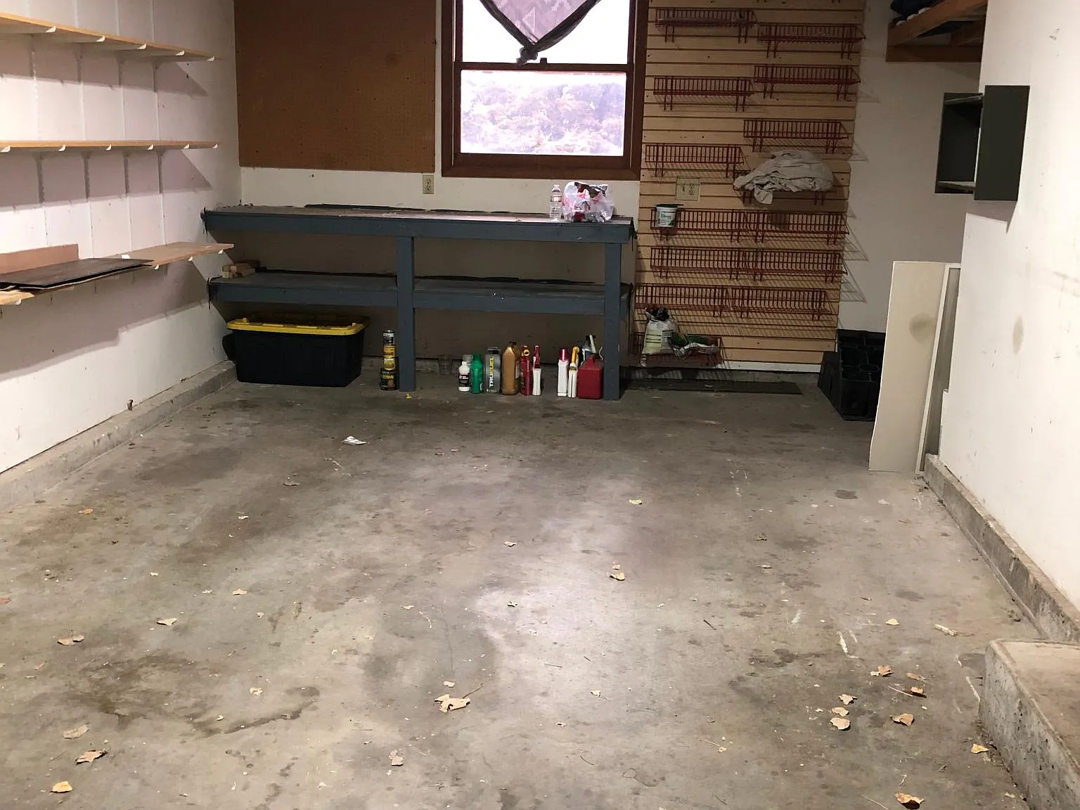 2711 Allison Ave — Photo 4