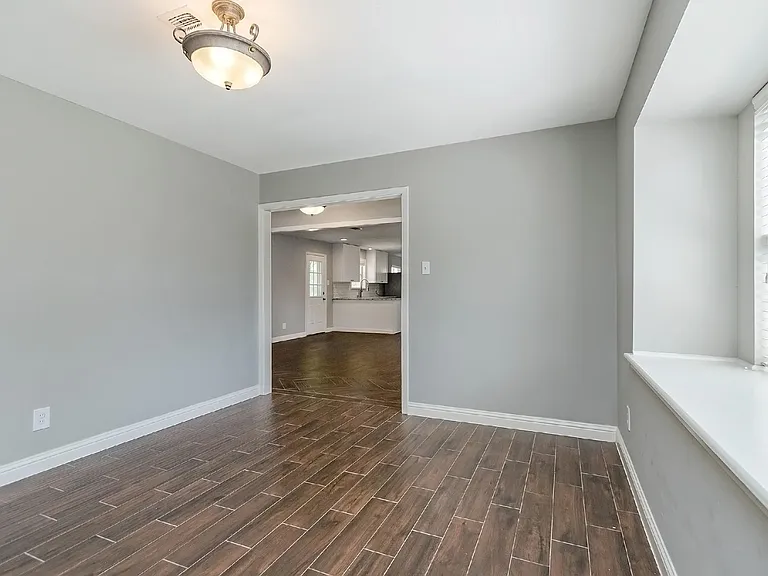 1719 Longhorn Dr — Photo 8
