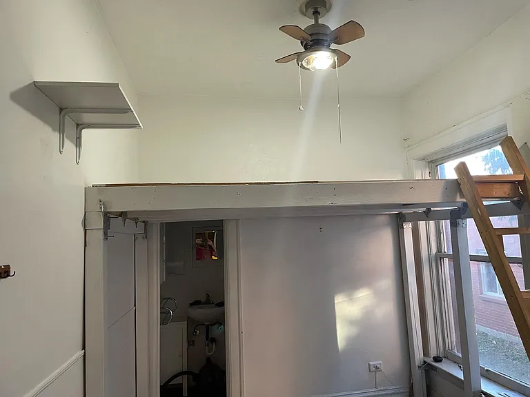 1551 N Gaylord St #3 — Photo 2