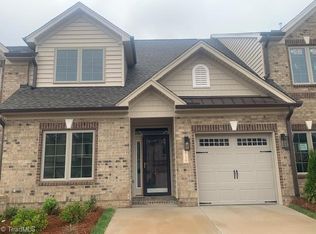 4723 Willowstone Dr, High Point, NC 27265