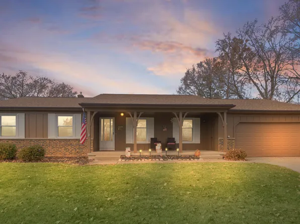 3031 Chamberlain Ct SE, Grand Rapids, MI 49508