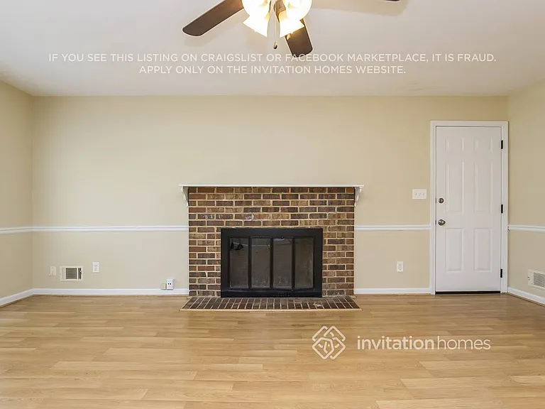 2693 Ashworth Cir — Photo 4