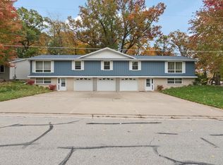 1433 Baumgart Rd, Green Bay, WI 54304