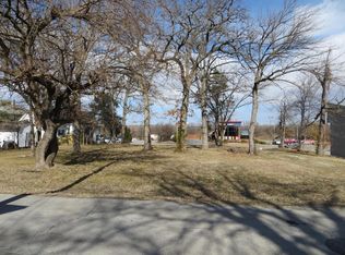 1012 W Central Ave, Carthage, MO 64836