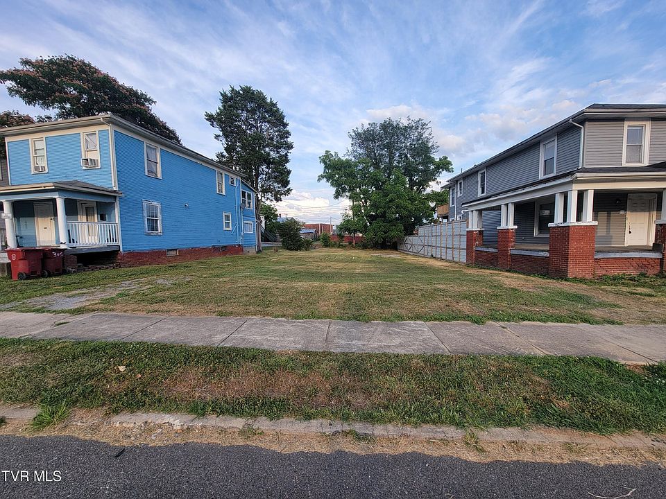 1st image of 307 W Watauga Ave