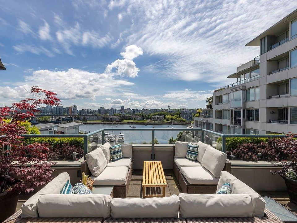 1st image of 1288 Marinaside Cres #711