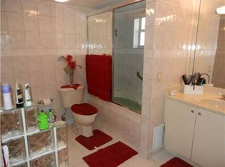 18001 N Bay Rd APT 402, Sunny Isles Beach, FL 33160