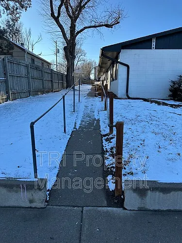 2019 4th Ave #6 Photo 1