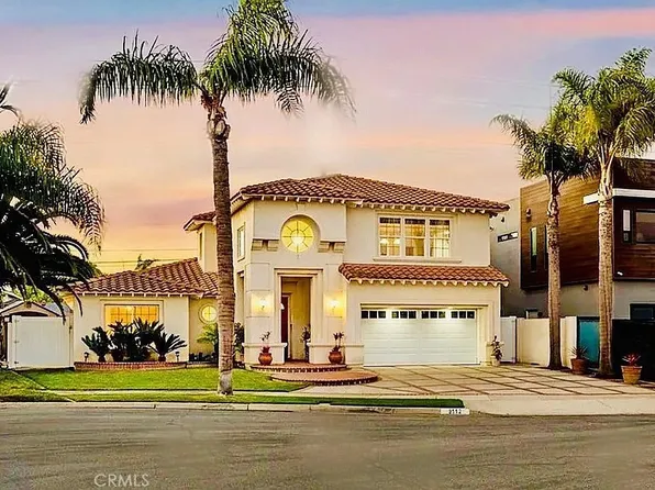 9112 Playa Dr, Huntington Beach, CA 92646