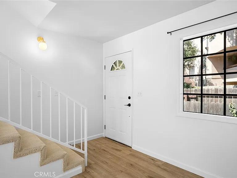 2747 Hermosa Ave #6 — Photo 5