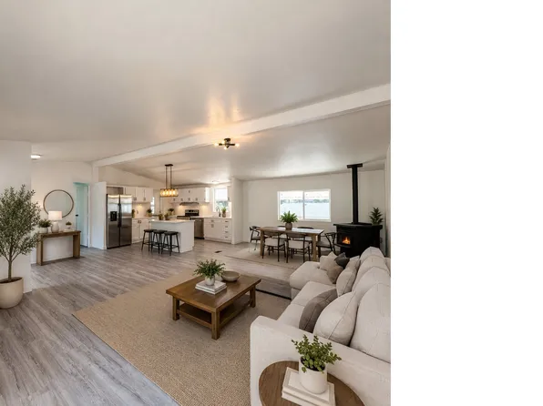 15192 SE Michelle Dr, Clackamas, OR 97015