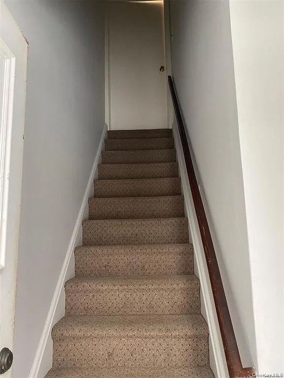 2 bed, 1.0 bath, 1000 sqft, $3,200 — Photo 3