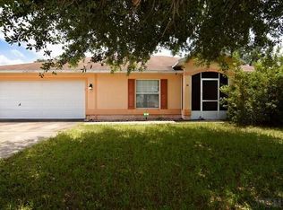 14 Louvet Ln, Palm Coast, FL 32137