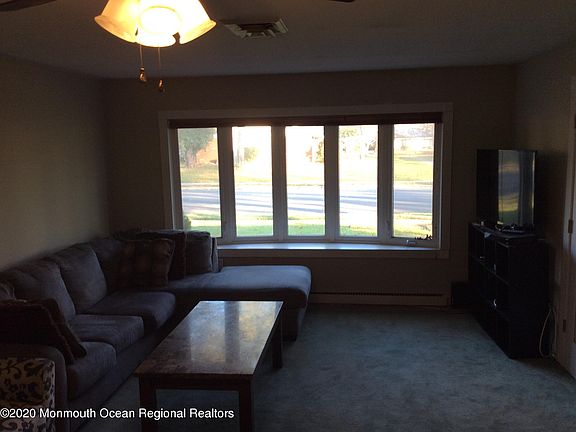 4th image of 411A Portsmouth Dr #1001