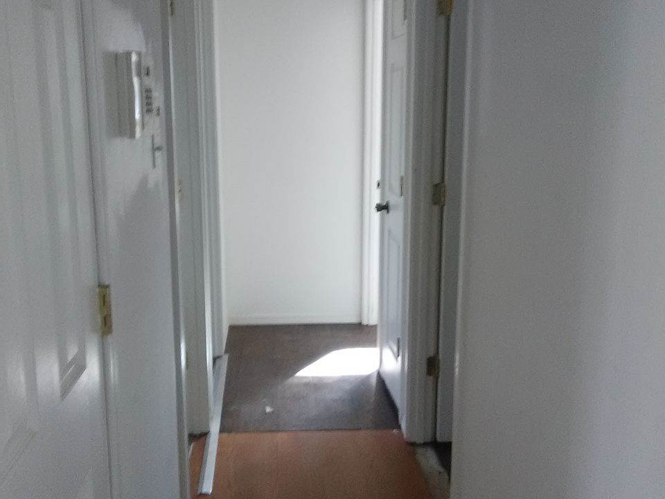 1st image of 3220 Greenway Chase Dr