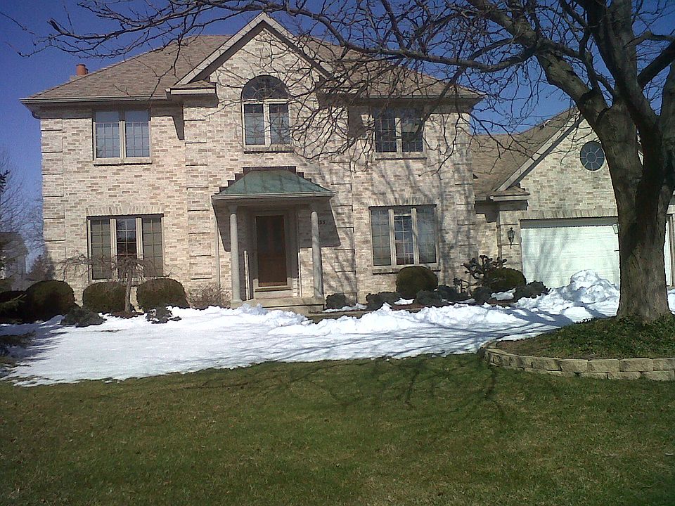 1st image of 1555 Penncross Dr SE