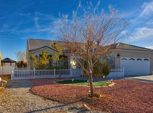 26901 Lakeview Dr, Helendale, CA 92342