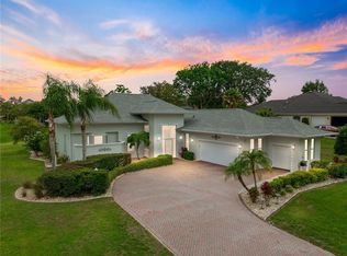 39145 Treeline Dr, Lady Lake, FL 32159