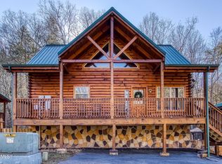 555 Blackberry Ridge Way, Pigeon Forge, TN 37863
