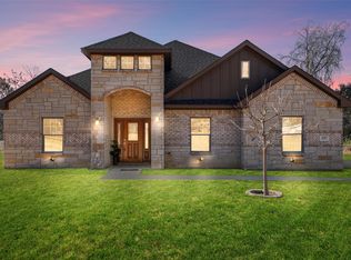 639 Legendary Ln, Mabank, TX 75156